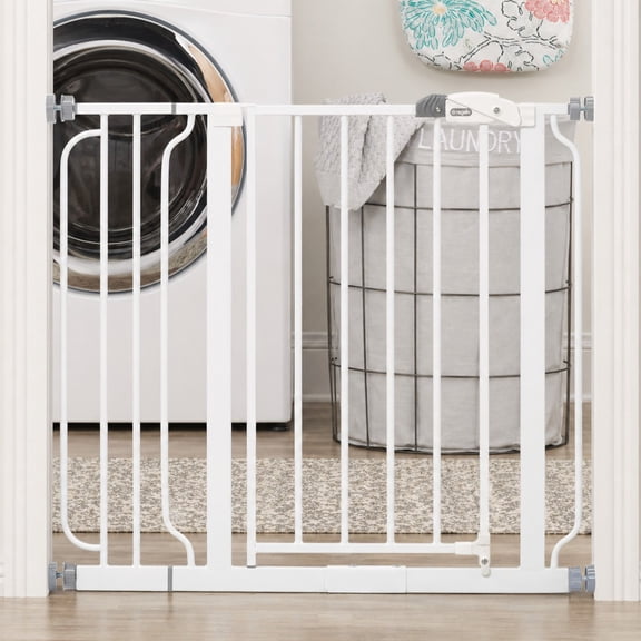 Regalo Easy Step Baby Safety Gate, Fits 29-38.5", White