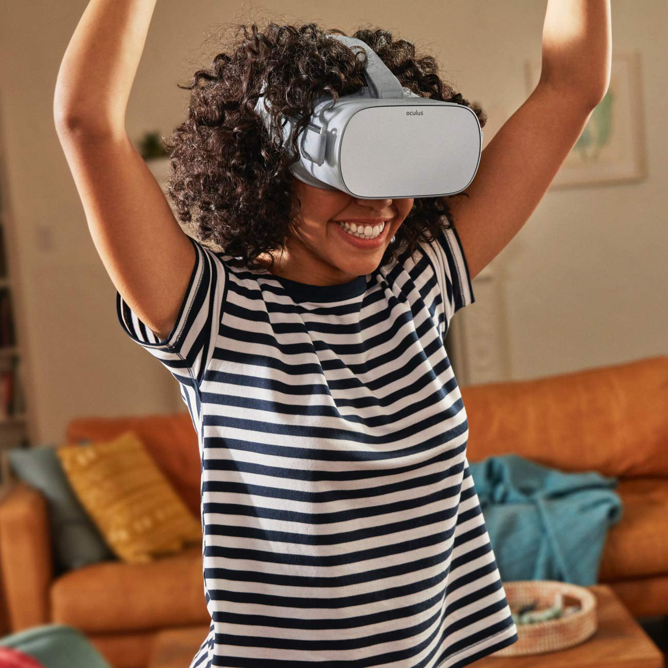 Restored Oculus Go Standalone Virtual Reality Headset 32GB Gray Bluetooth  (Refurbished) - Walmart.com