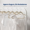 thumbnail image 3 of Ganchos de Terciopelo Premium Serenelife, Ahorradores de Espacio, Resistentes, con Gancho Metálico Giratorio de 360°, para Trajes, Pantalones y Vestidos, Marfil, Pack 50, 3 of 7