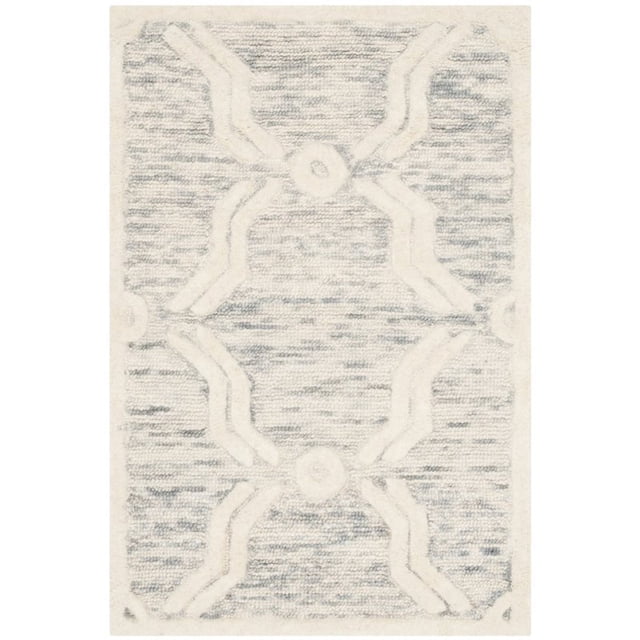 Safavieh Cambridge Collection CAM728G Handmade Moroccan Geometric Light Grey and Ivory Premium Wool Area Rug (8' x 10')