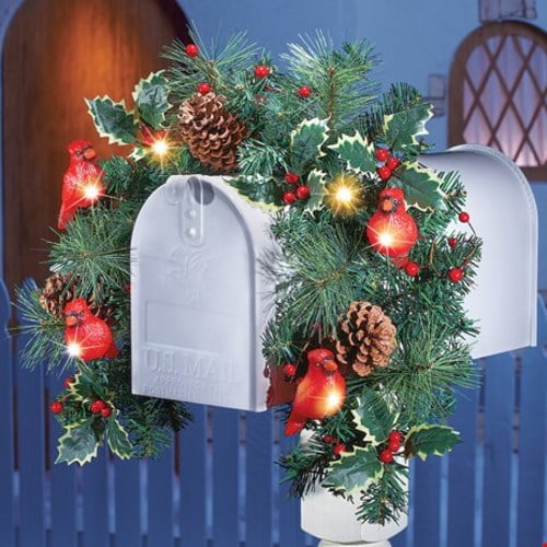 Cardinal Solar Christmas Mailbox Swag - Walmart.com