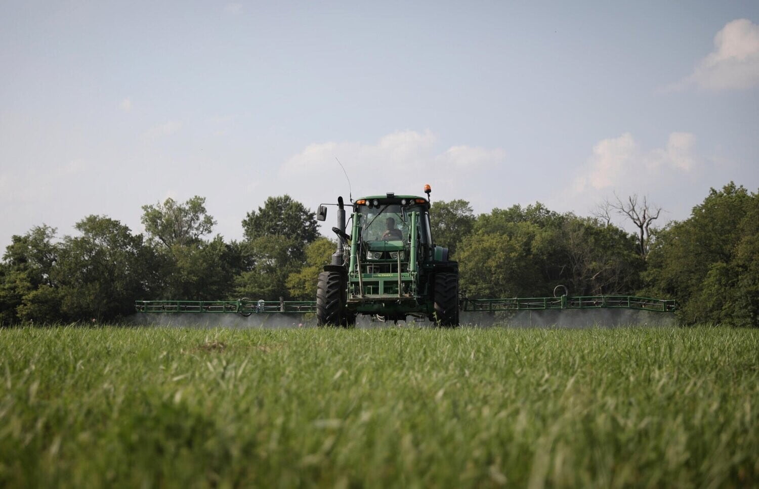 Benefit Hay Foliar Fertilizer 2.5 gal