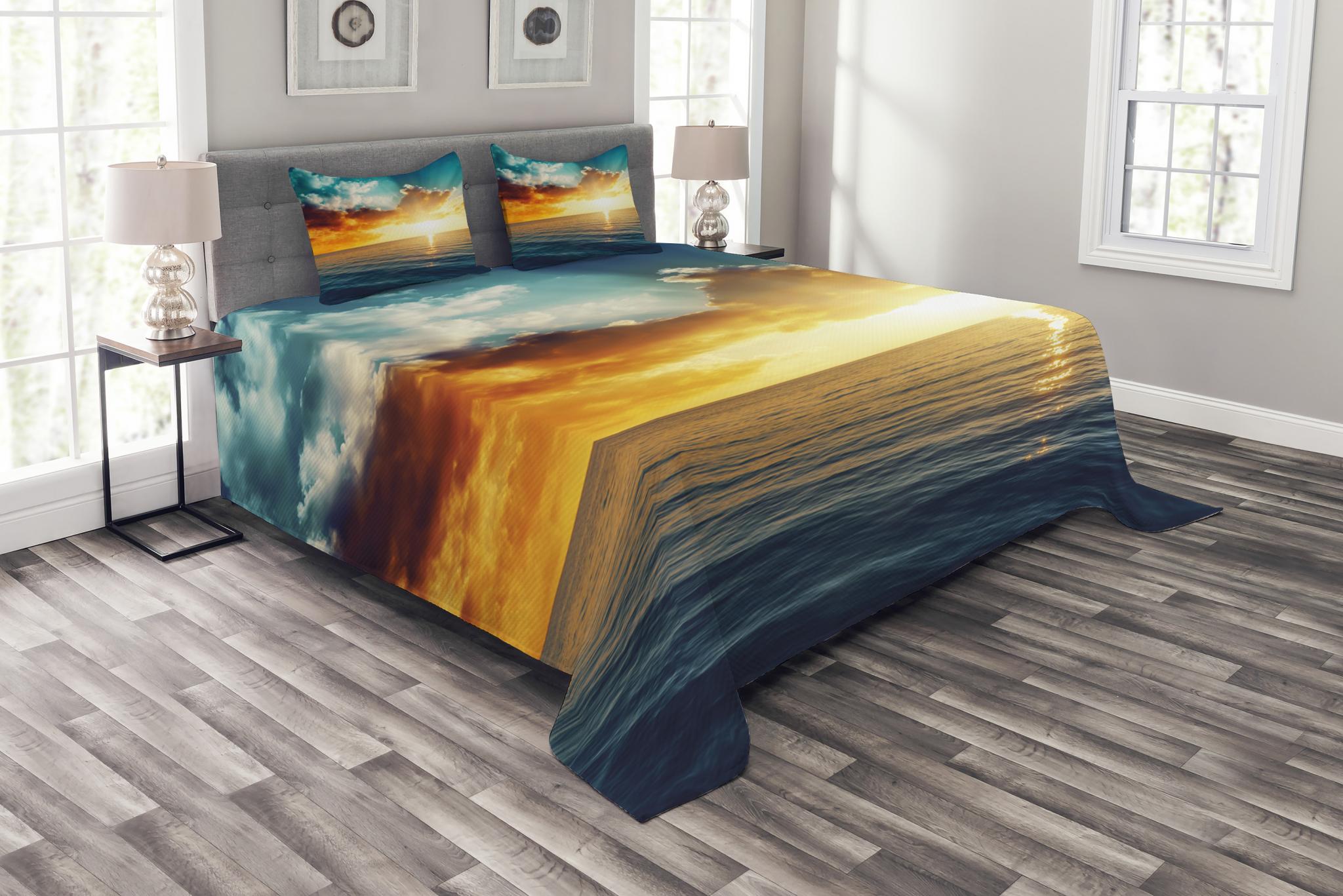 Sunset Bedspread Set, Long Exposure Magical Horizon Panorama over Ocean