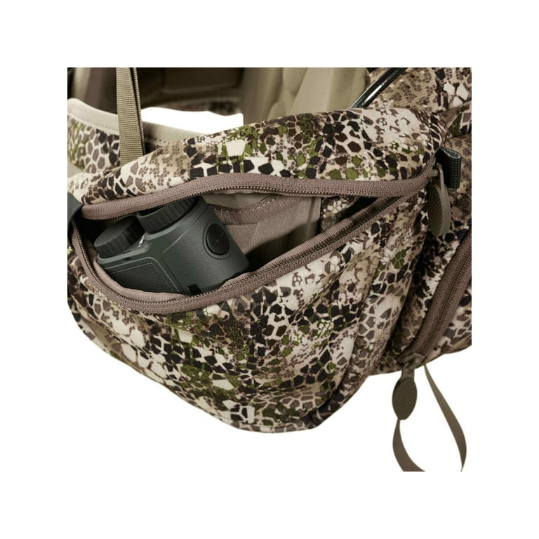 Badlands Monster Fanny Pack Approach