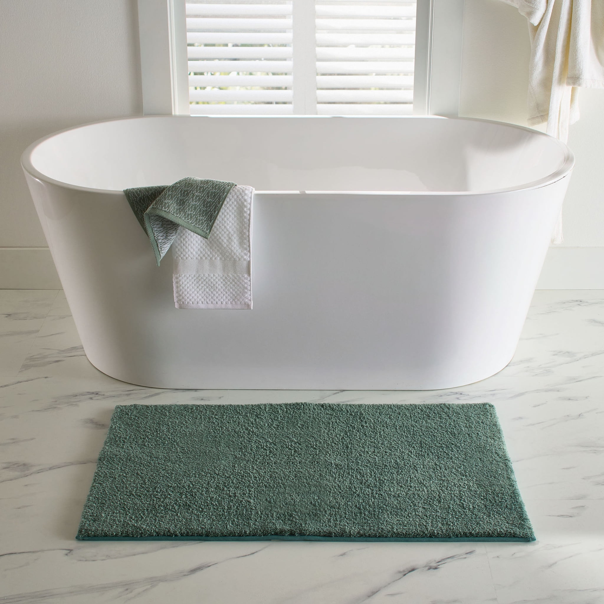 Better Homes & Gardens Ultra Soft Polyester Bath Rug, 23"x39", Green River