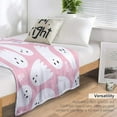 thumbnail image 4 of Bonitas mantas de forro polar con diseño de fantasma de Halloween, color rosa Boo, suave y acogedora manta de franela para adultos, lavable, ligera y difusa, regalo para niñas y niños de 50 x 60, 4 of 7