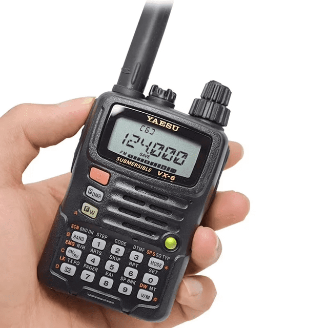 Yaesu VX-6R Transceptor de Radio Sumergible de Triple Banda Walkie-Talkie