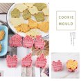 thumbnail image 4 of Crea formas festivas con moldes de árboles, Papá Noel y renos para delicias navideñas Cortadores de galletas navideños en 3D, 4 of 8