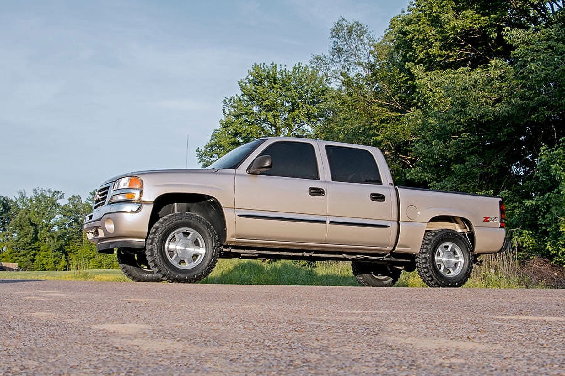 Rough Country 1.5-2" M1 Leveling Lift Kit for 1999-2006 Chevy/GMC 1500 - 28340