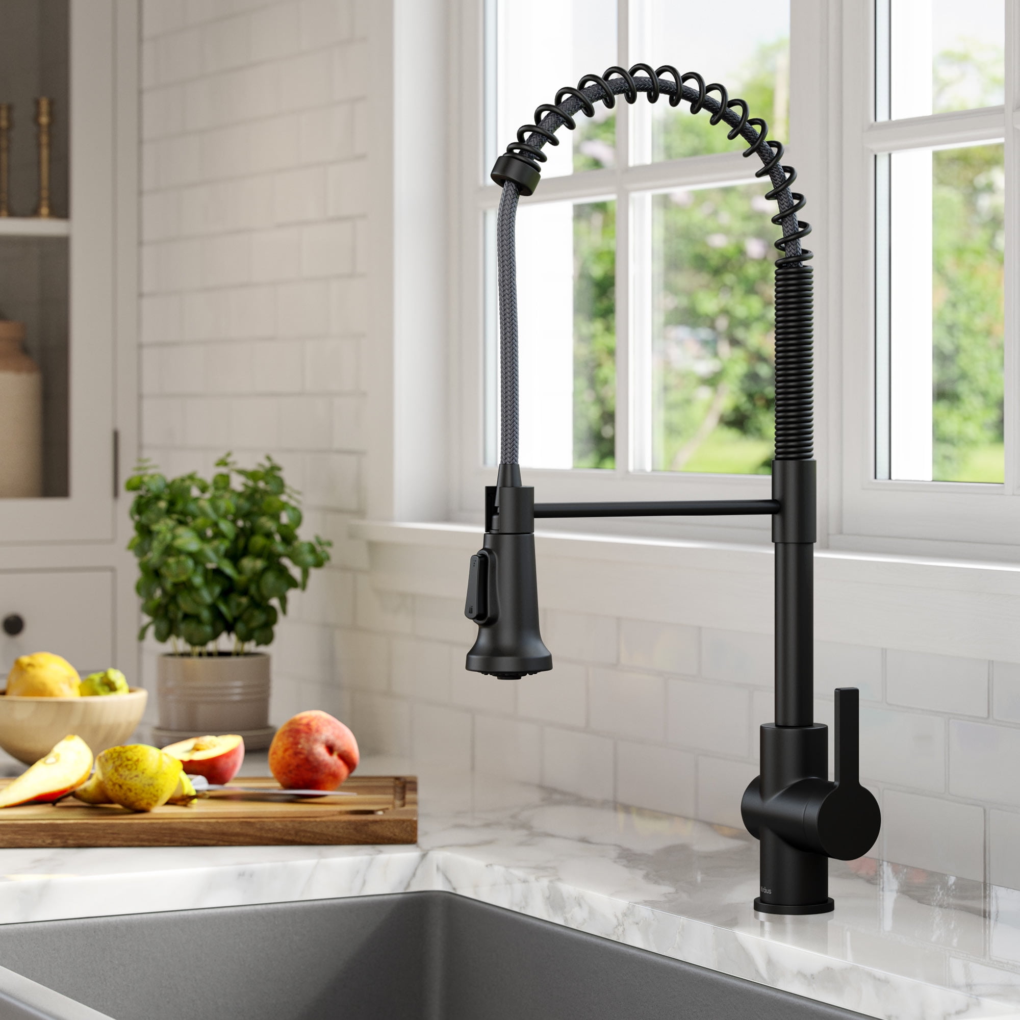 Kraus Britt Commercial Style PullDown Single Handle Kitchen Faucet in