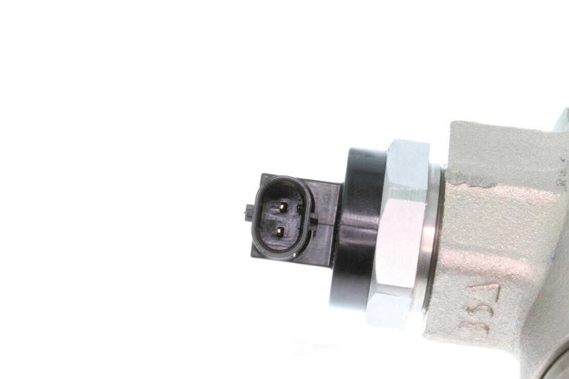 VEMO V10-25-0011 High Pressure Pump