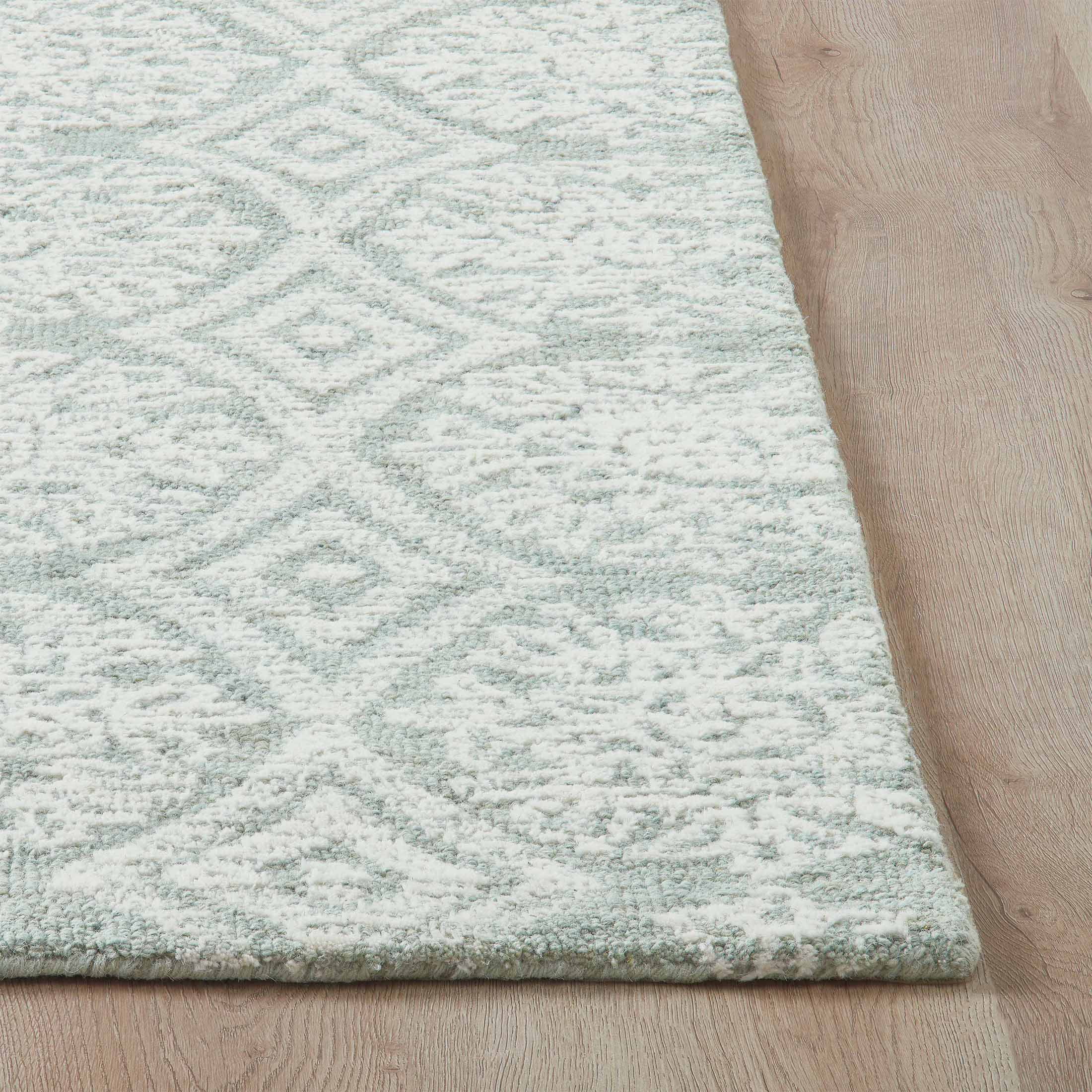 Better Homes & Gardens Suzani Muted Green Medallion Wool Indoor Area Rug, 5 ft x 7 ft