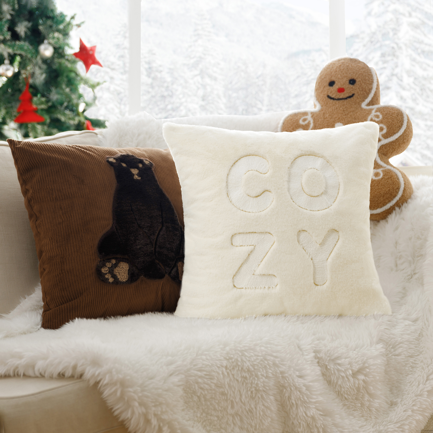Phantoscope Faux Rabbit Fur Decorative Pillow, COZY Embroidered Winter Series, 18" x 18", Off White, Pack of 1