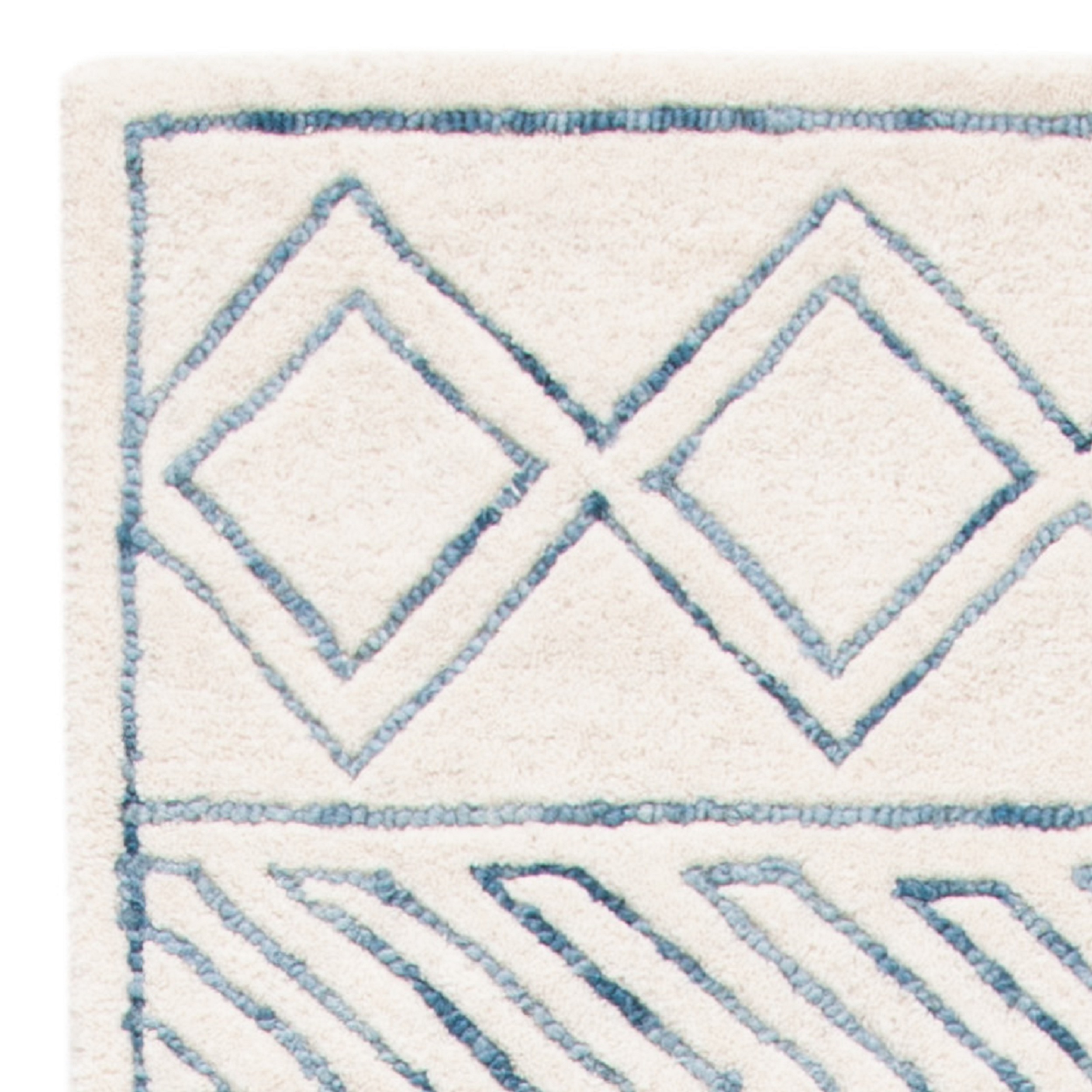SAFAVIEH Glamour Alan Geometric Wool Runner Rug, Ivory/Blue, 2'3" x 8'