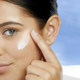 thumbnail image 3 of L'BEL - D&eacute;fense Total Protector Solar para Rostro y Cuerpo 80 ml, Alta Protecci&oacute;n FPS 50+, de Amplio Espectro, Crema Solar de R&aacute;pida Absorci&oacute;n, Resistente a, 3 of 7