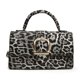 thumbnail image 5 of Bolsos de gran valor para mujer, nuevo estilo 2025, moderno bolso cuadrado pequeño, sencillo, versátil, informal, con diseño de nicho, bolso de mensajero, 5 of 5