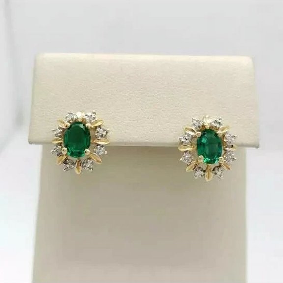 3 Ct Oval Cut Green Emerald Lab Created Stud Earrings In 14K Yellow Gold Plated