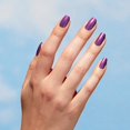 thumbnail image 4 of Esmalte de uñas OPI Nature Strong Achieve Grapeness Morado oscuro, 4 of 6