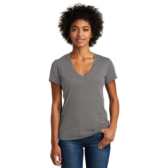 Camiseta alternativa con cuello en V para mujer, gris elefante, 2X Ropa alternativa 06097S1