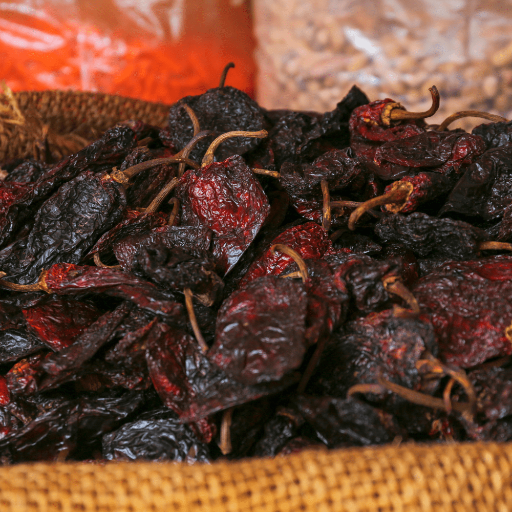 Badia Dried Chili Peppers Variety 4-Pack | Guajillo & Ancho | 2 Each | Shawhan Farms Tuscan Black Garlic and MerlinsMart Zine