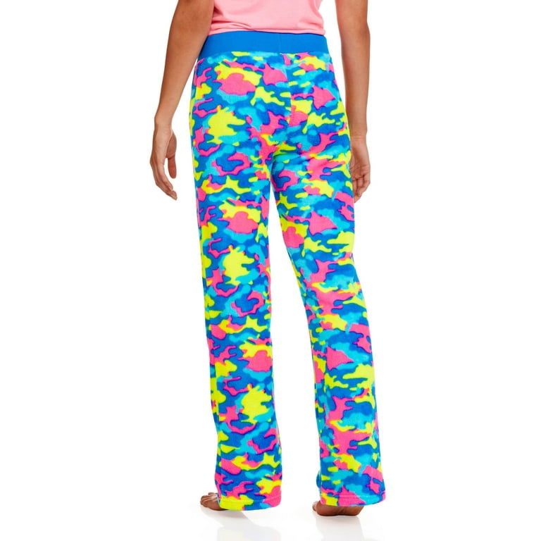 Joyspun Women’s Plush Hooded Top and Pants, 2-Piece Pajama Set, Sizes XS to  3X