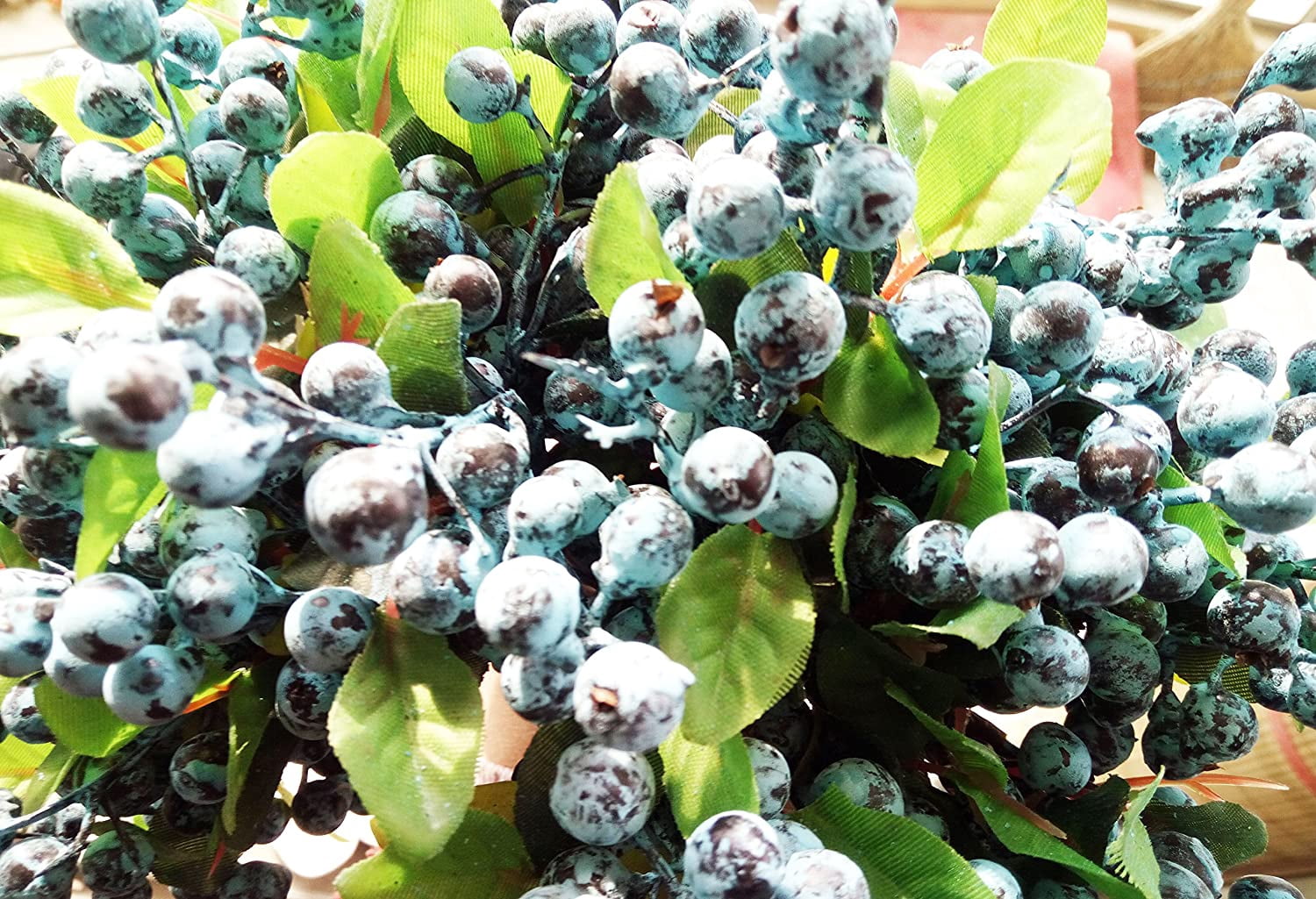 Pack Artificial Flowers California Faux Blueberries Artificial Stems for Decorating Blueberry Picks Fruit Fake Silk Flowers Home Decorative Party Wedding (Blue)