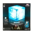 thumbnail image 2 of Juguete Hasbro Marvel Legends Series Teseracto Juguete Electrónico para Juego de Rol, 2 of 4
