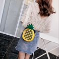 thumbnail image 3 of Bolso de hombro con forma de piña para mujer, bolso cruzado con cadena ahuecada, bolso de fruta, 3 of 5