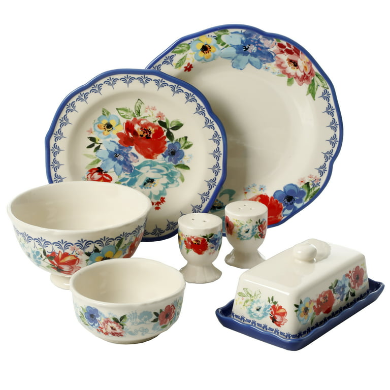 Obsessed with the new Pioneer Woman Cooks Kitchen and Dinnerware