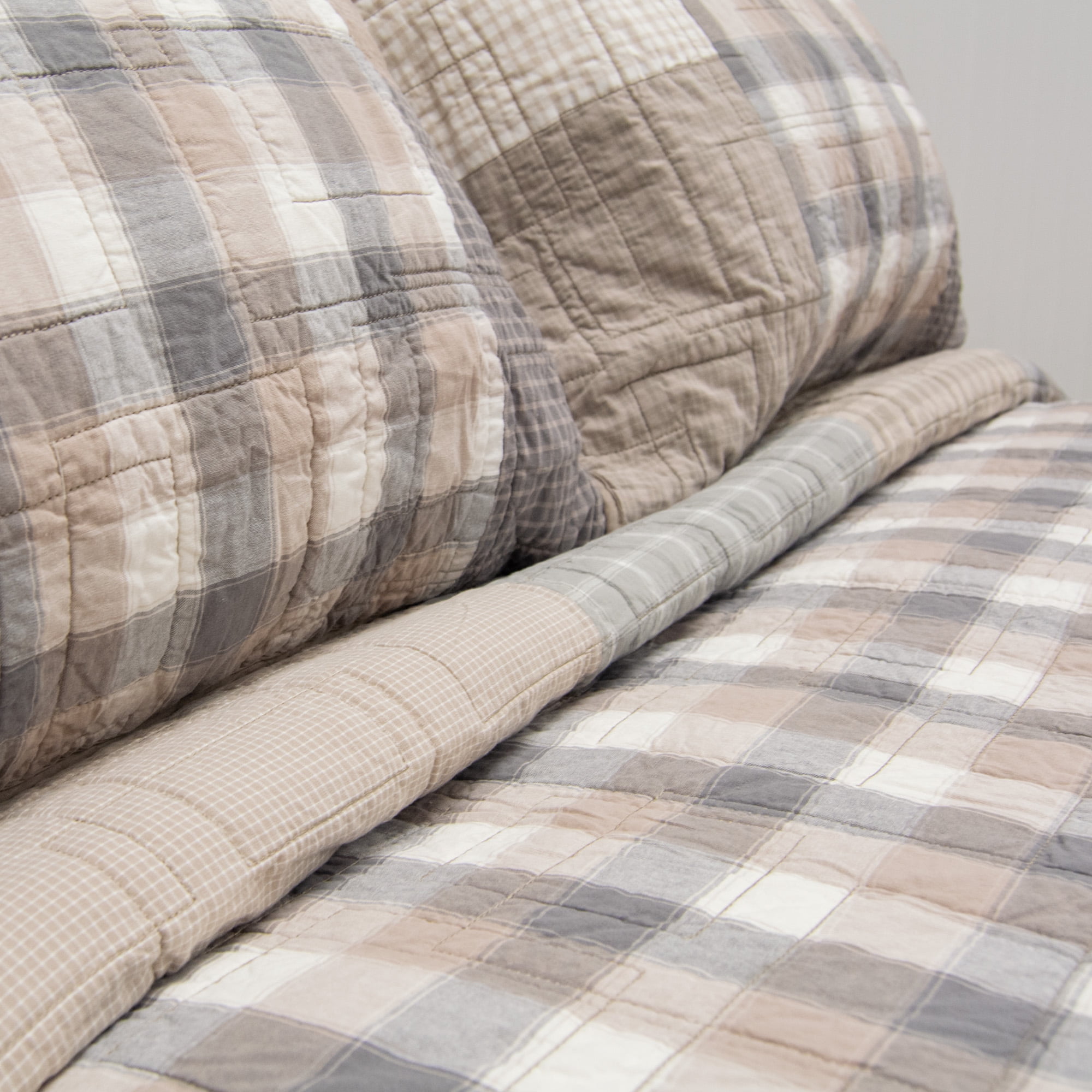 Donna Sharp Smoky Square Neutral Patchwork Pieced Cotton King Quilt