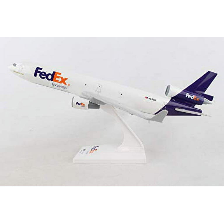 FedEx フェデックス MD-11 1/200 Amazon.com: Daron Skymarks Fedex Md-11 (1/200 Scale) : Arts