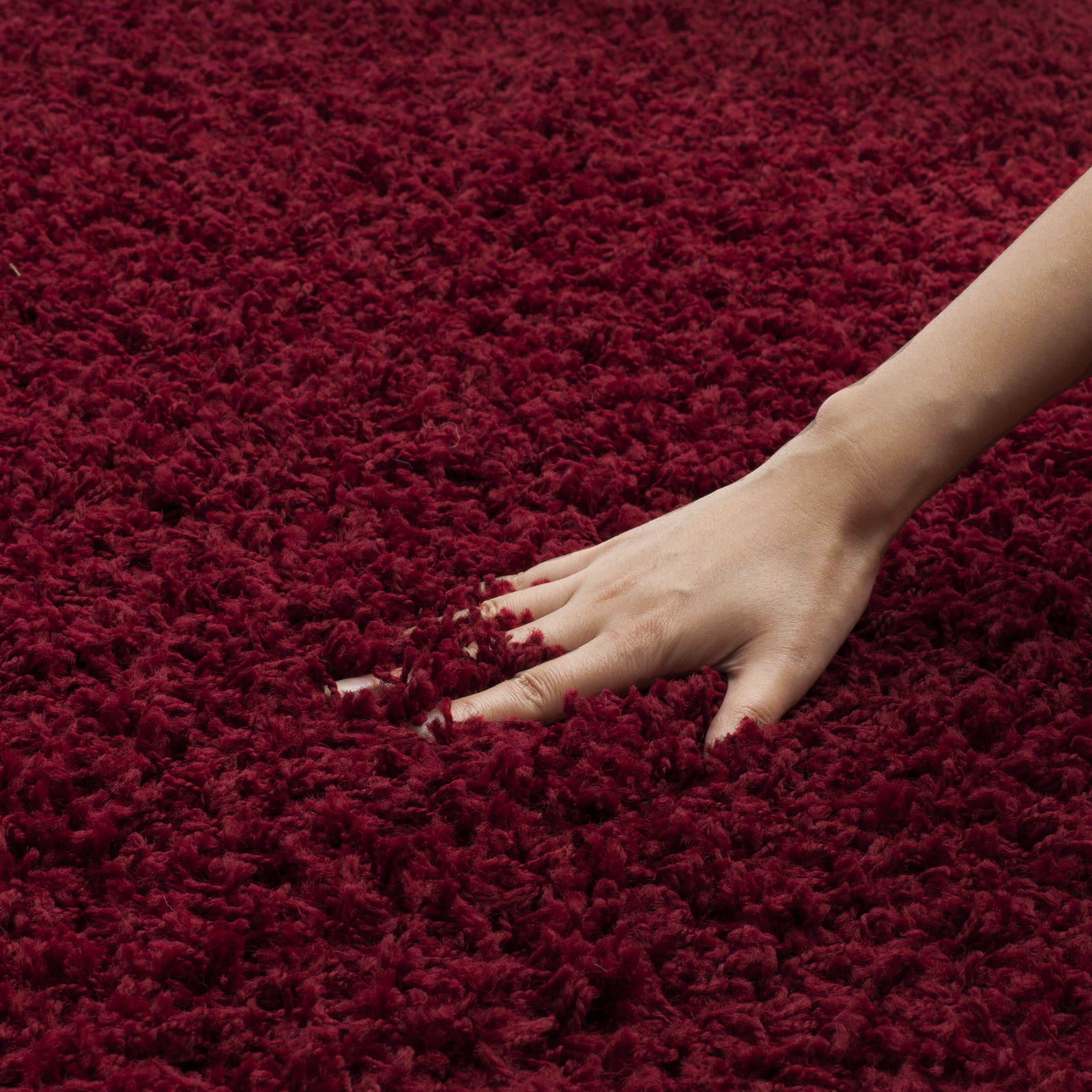 Safavieh Athens Talia Solid Shag Area Rug, Red, 5'1" x 7'6"
