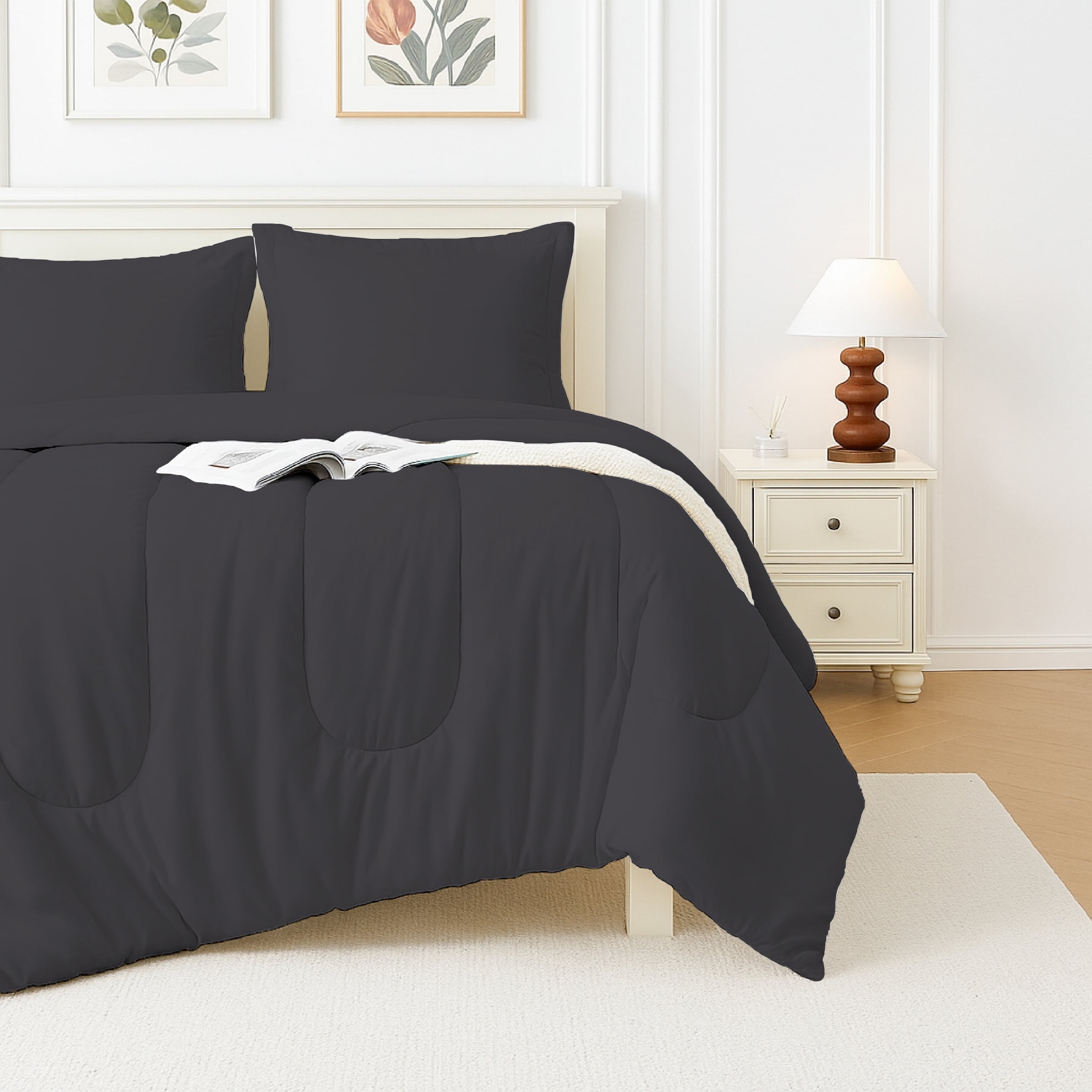 Beddora Ensemble de Lit 7 Pcs – Comprend une Couette, 2 Taies d'Oreiller, un Drap Plat, un Drap-Housse et 2 Taies d'Oreiller – Ultra-Doux, Toutes Saisons, Grand – Blanc Éclatant