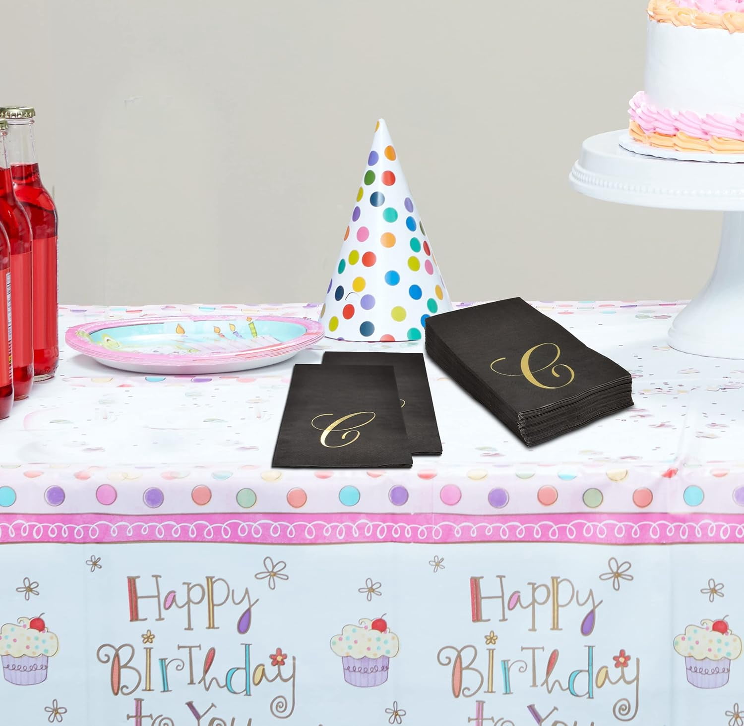 Gift Boutique 100 Gold Foil Monogram Guest Napkins Letter C on Black, Disposable Elegant Dinner Hand Towels for Bathroom & Special Events
