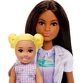 thumbnail image 3 of Muñeca dentista Barbie con muñeca morena a la moda y accesorios, 3 of 6