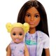 thumbnail image 3 of Muñeca dentista Barbie con muñeca morena a la moda y accesorios, 3 of 6