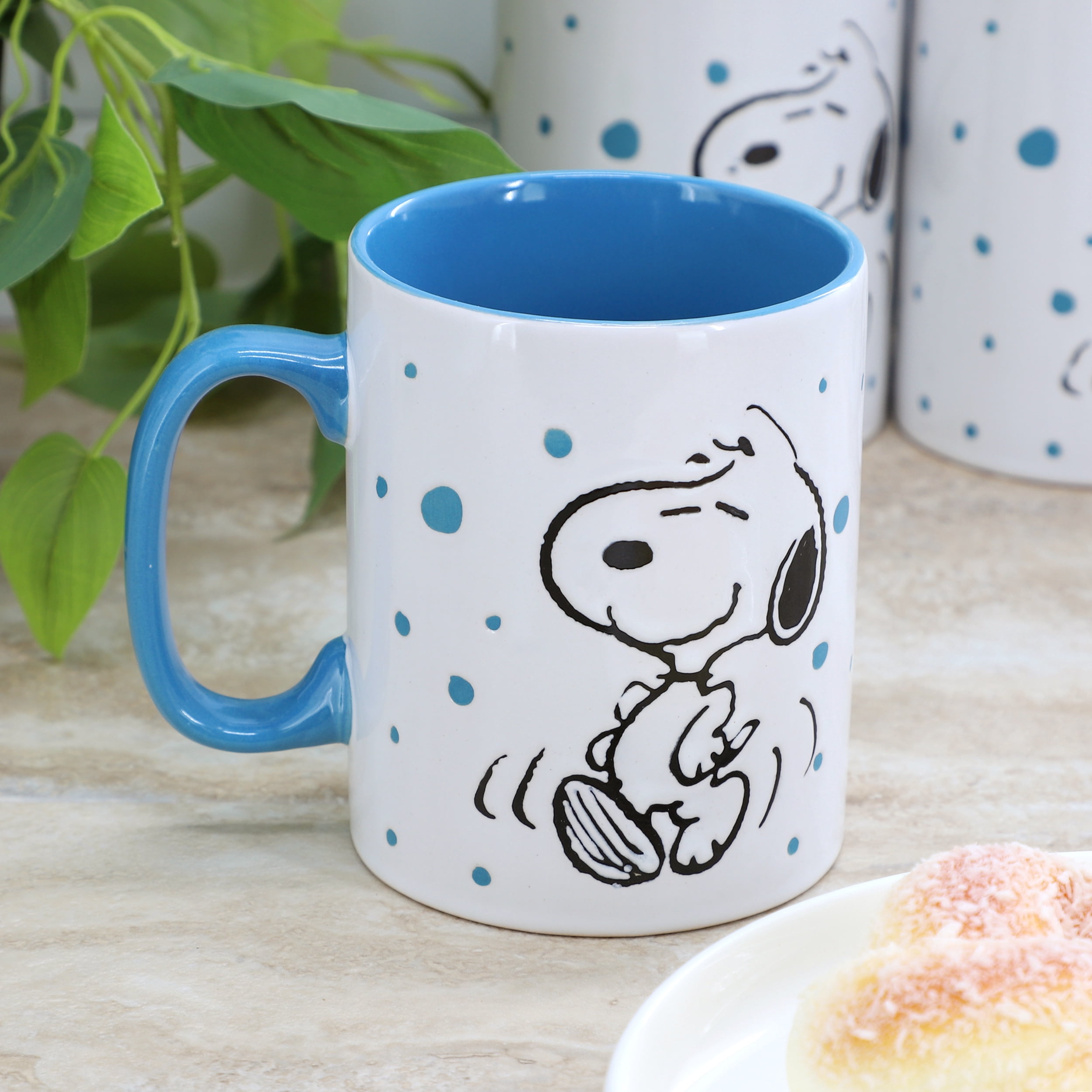 Peanuts Freckled Joy Snoopy 17 Ounce Stoneware Mug Set in Blue