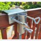 thumbnail image 1 of Soporte de abrazadera para sombrilla de jardín, clip de montaje de sombrilla de patio de metal para balcón, cerca de paisaje, parasol, soporte fijo, orificio de poste ajustable de 1.5 in, ancho máxim Namotu WMZL-2049, 1 of 7