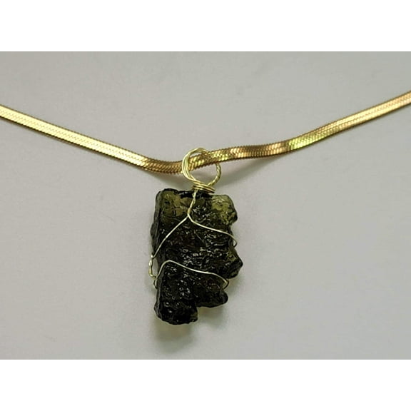 Genuine Moldavite Choker Necklace 100 % Natural Minimalist Gifts, Trendy