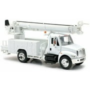 International 4200 Utility Digger Truck 1/43 Scale Diecast and Plastic Model