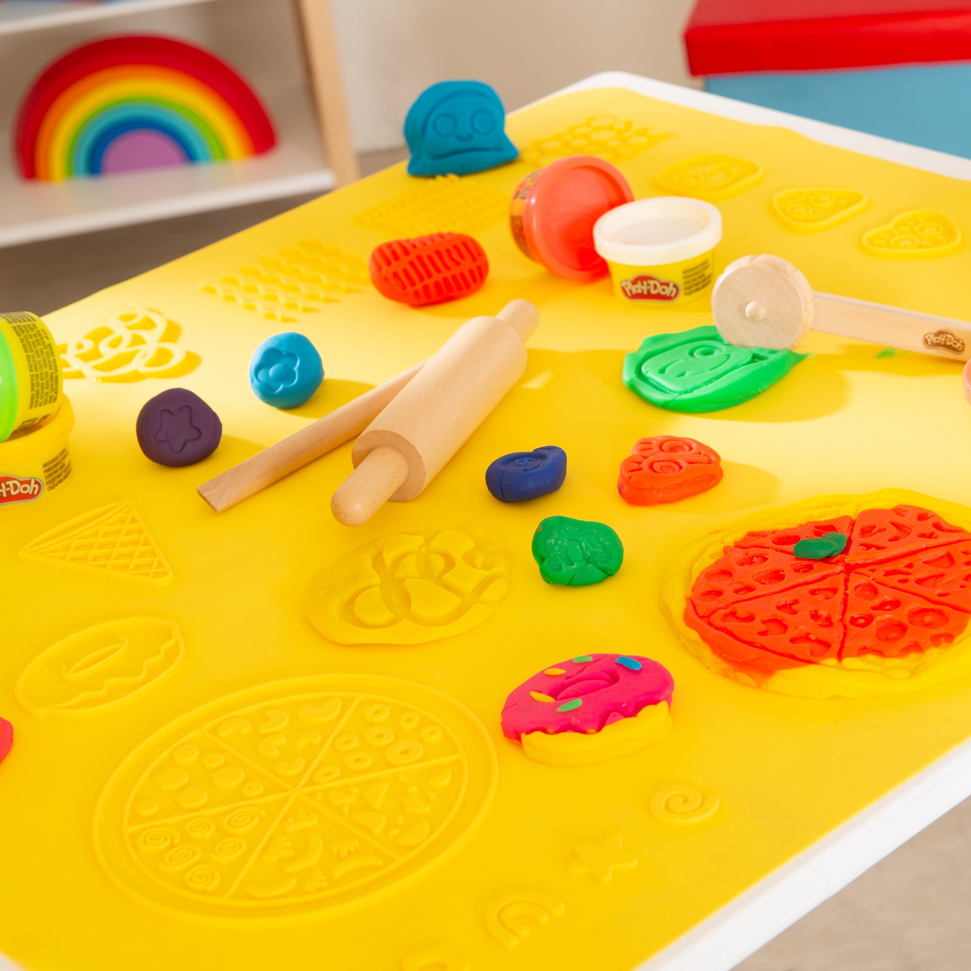 Play-Doh: Creative Seating Group Set - Wooden Crafting Table & Chair, (6) 1oz Play-Doh Containers, 3D Silicone Mat & 3pc Wooden Tools, Kids Ages 3+