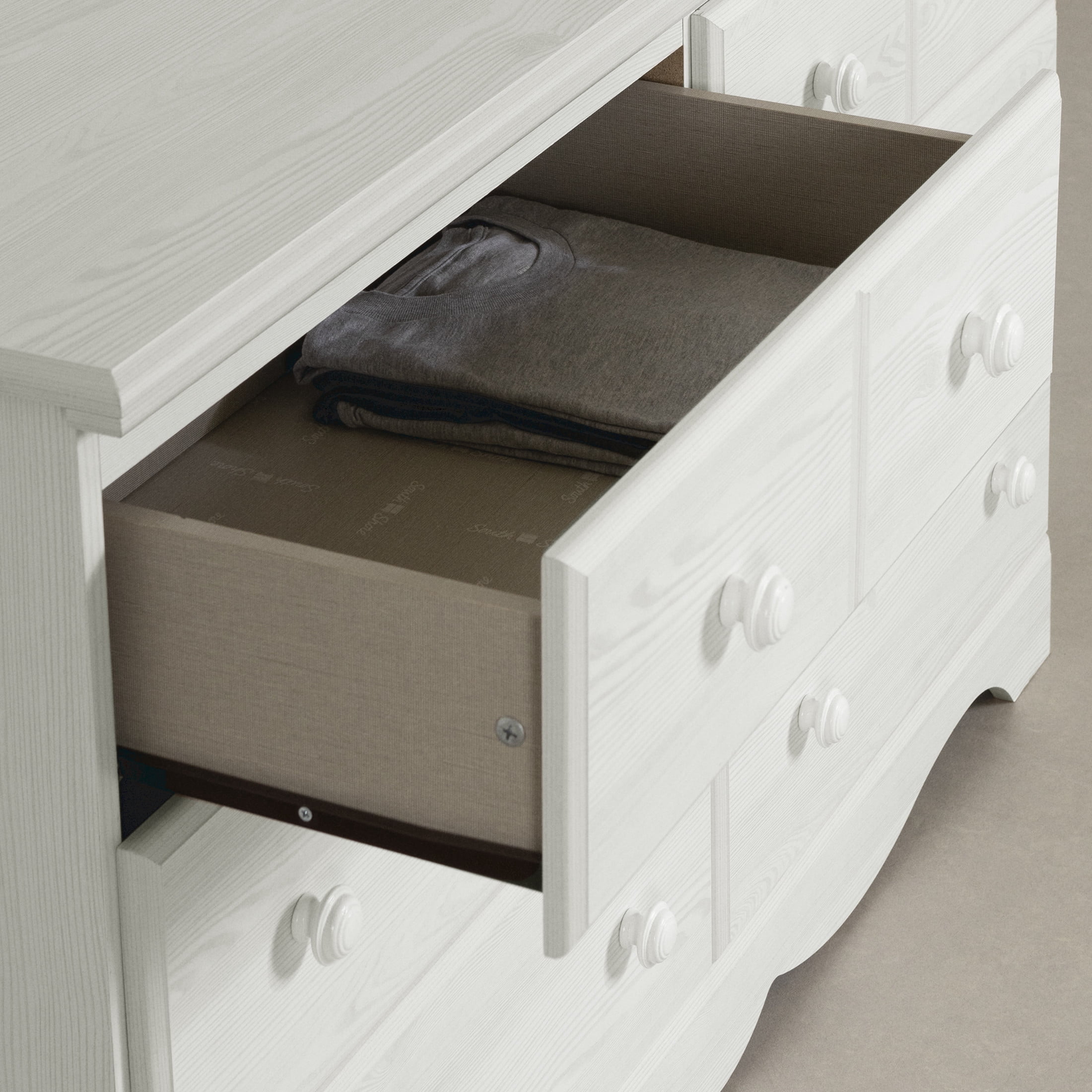 South Shore Summer Breeze, Coastal Dresser, White