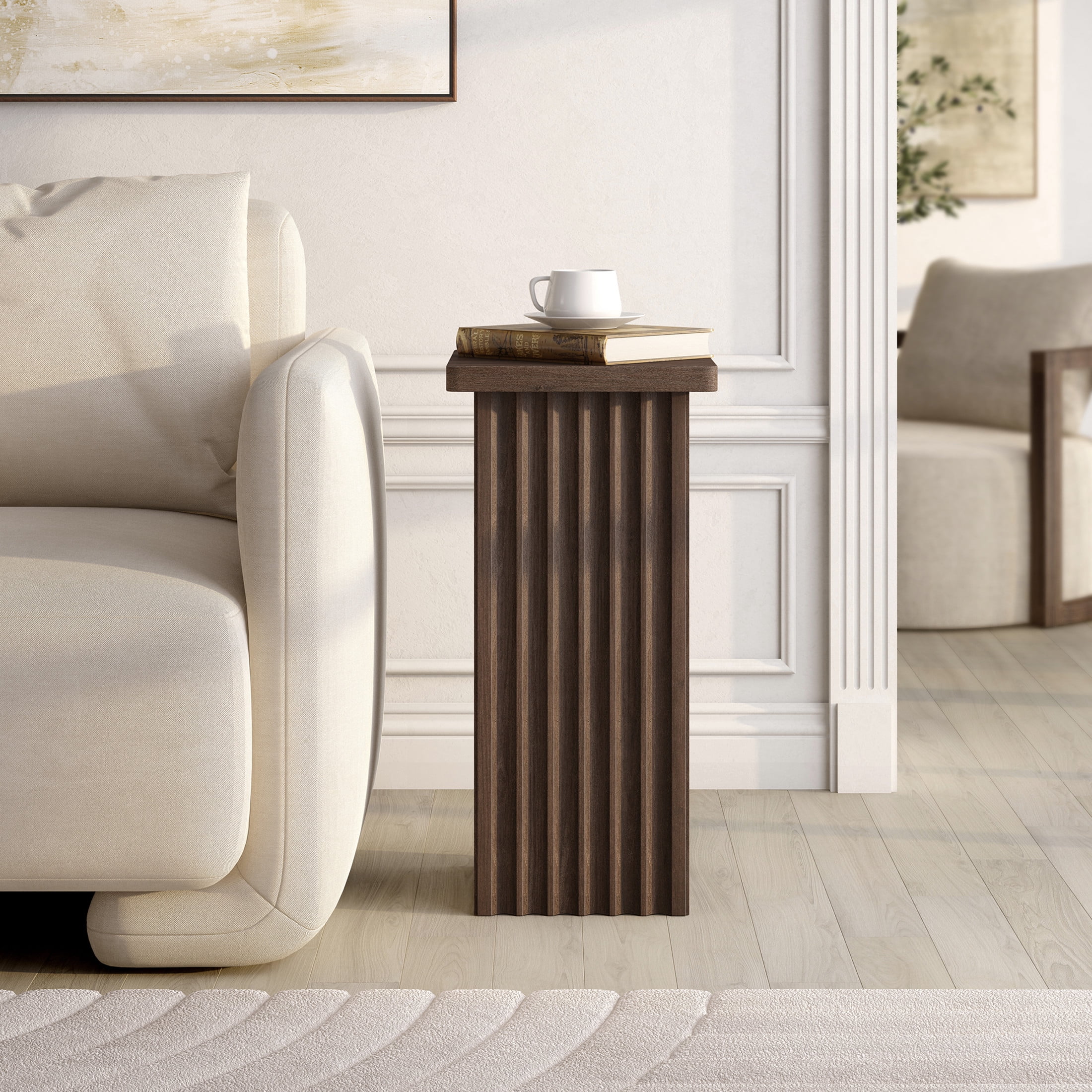 Evelyn&Zoe Modern/Contemporary 10.75" Wide Brown Oak Side Table