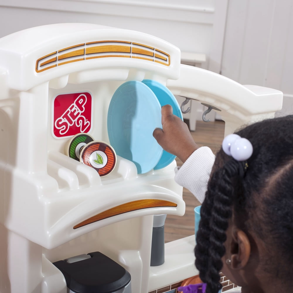 step2 fun with friends kids play kitchen