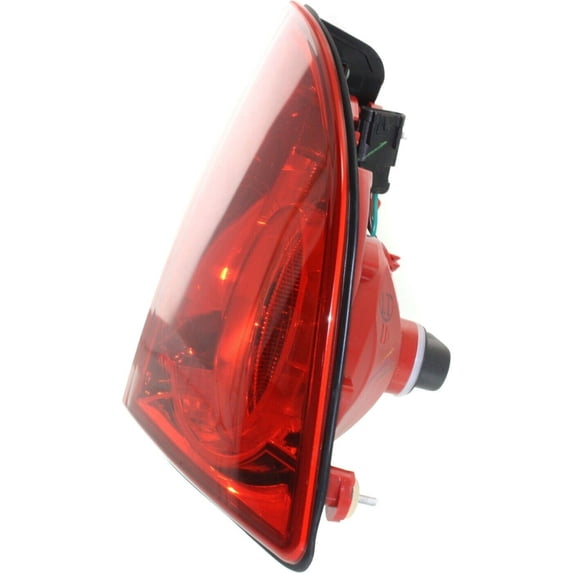 Tail Light Right Side Outer For Chevrolet 2008-2012 Malibu Sedan Hybrid LS LT