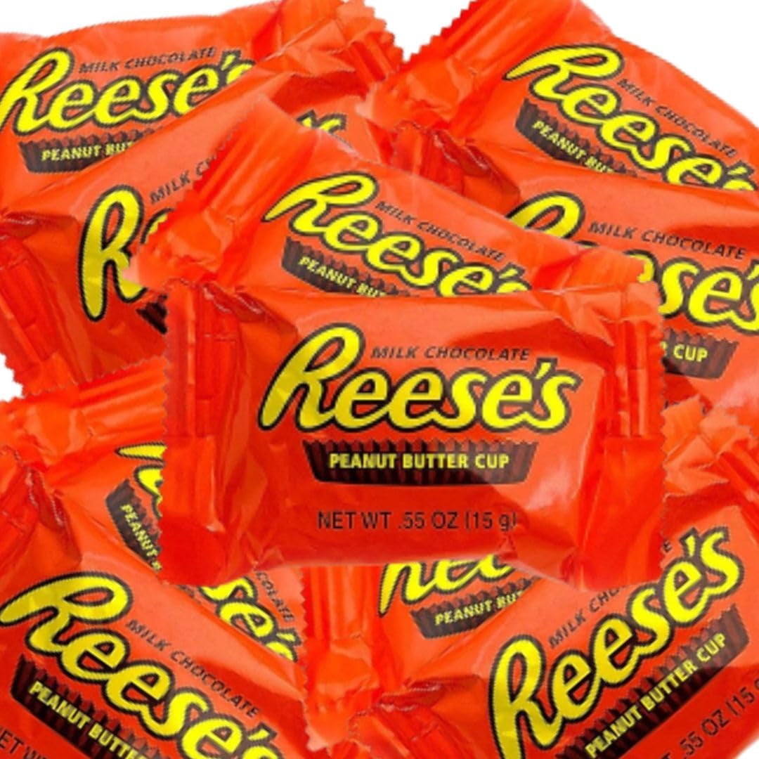 CandyKrave Reese's Deliciously Irresistible Milk Chocolate Peanut Butter REESE'S Cups - Snack Size Candy, (2 pound)