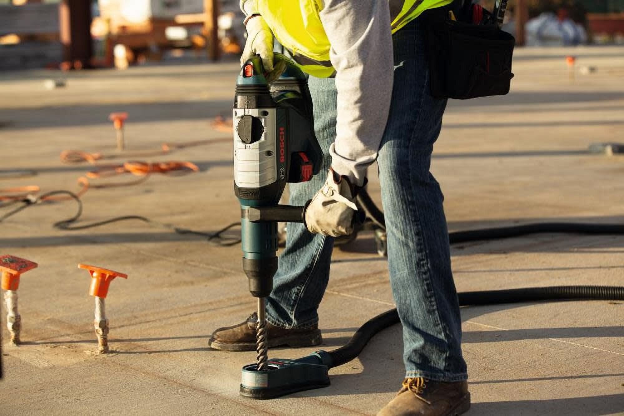 Bosch Hitman Sds Max 1 7/8In Rotary Hammer Kit