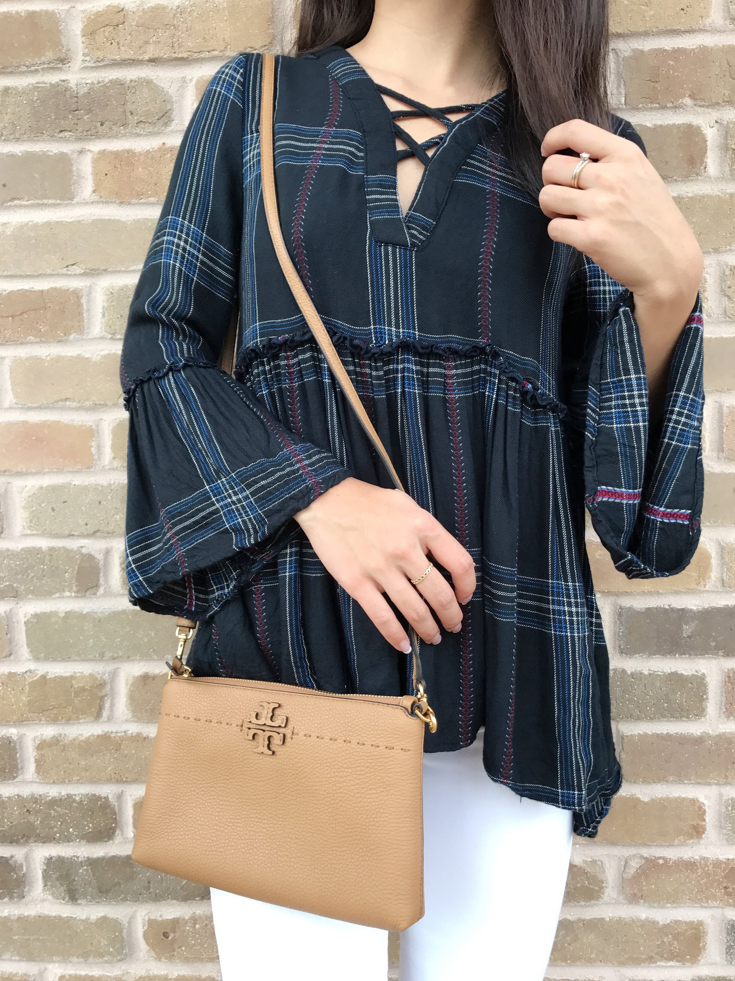 tory burch mcgraw small leather crossbody