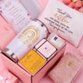 thumbnail image 2 of Cesta de regalo BaiCai Best Mom Ever con vaso, collar y vela, 2 of 9
