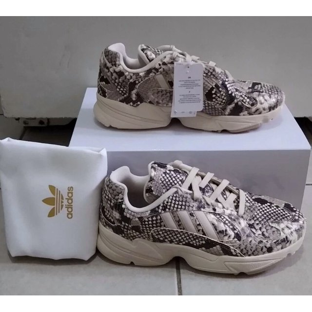 Ad-id-as Originals Yung-1 Men’s Consortium Snake Running Shoes EG1717